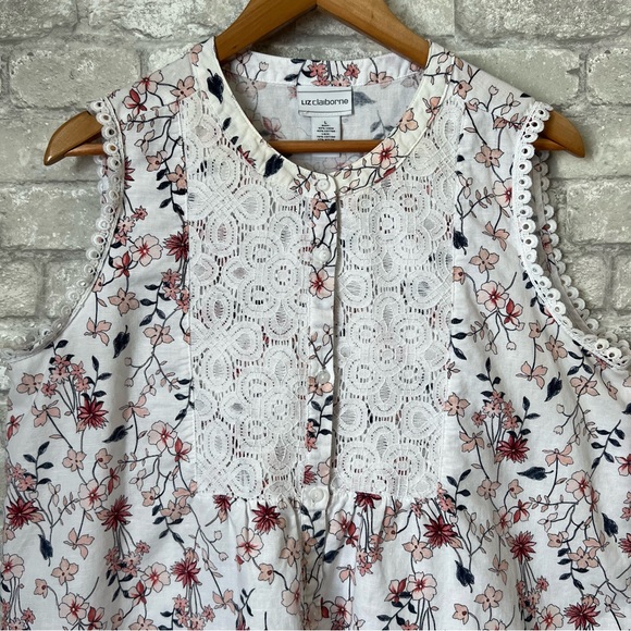 Bundle of 2 Liz Claiborne Women's Large Linen Blend Sleeveless Button Up Blouses - Picture 11 of 13